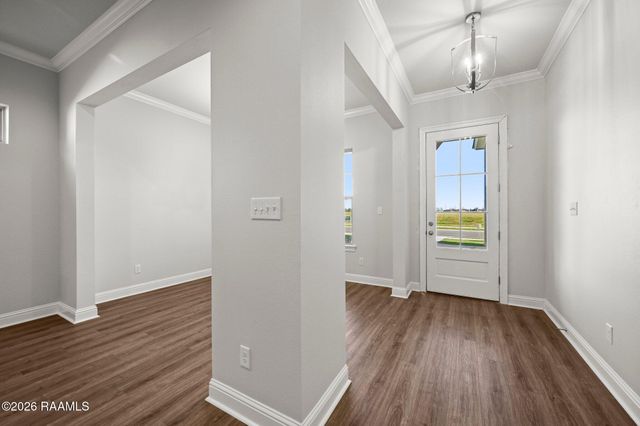 203 High Point Way, Youngsville, LA 70592