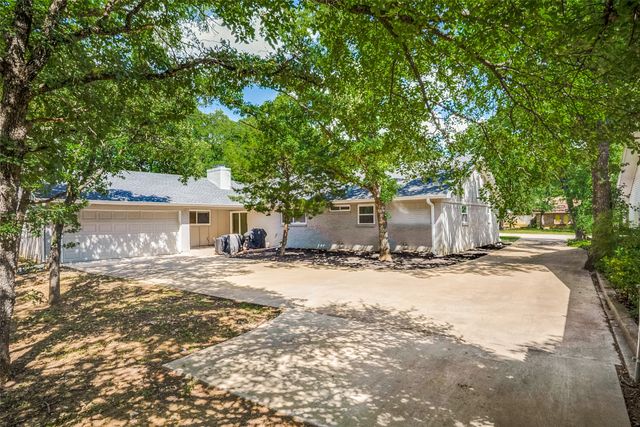 4419 Woodridge Drive, Arlington, TX 76013