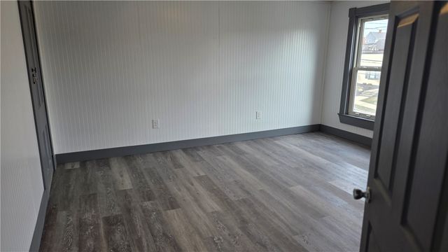 615 N Main St, City Of Washington, PA 15301