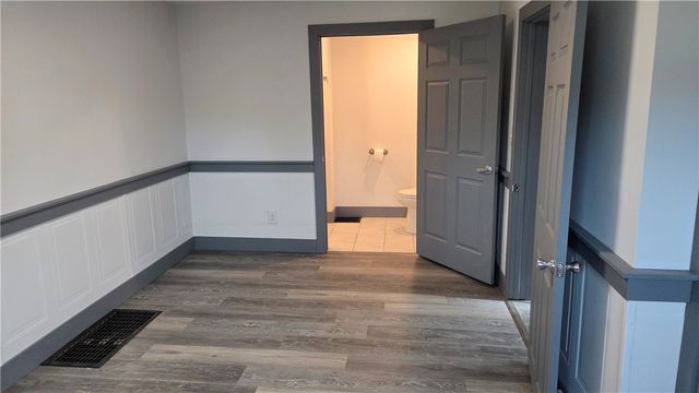 615 N Main St, City Of Washington, PA 15301