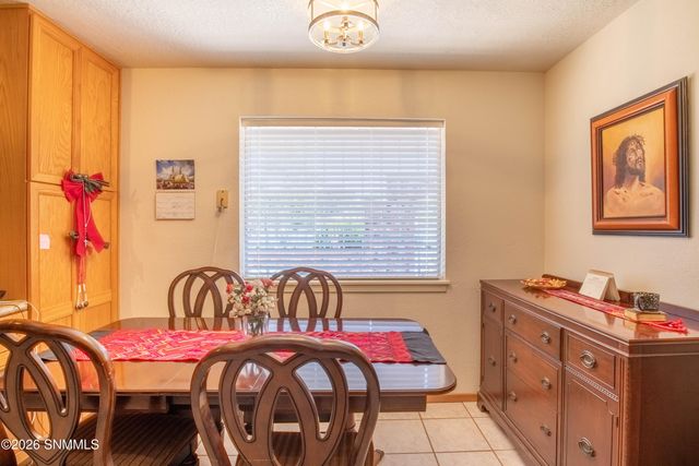 4735 Campbell Road, Las Cruces, NM 88007