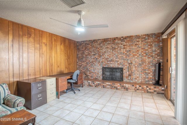 4735 Campbell Road, Las Cruces, NM 88007