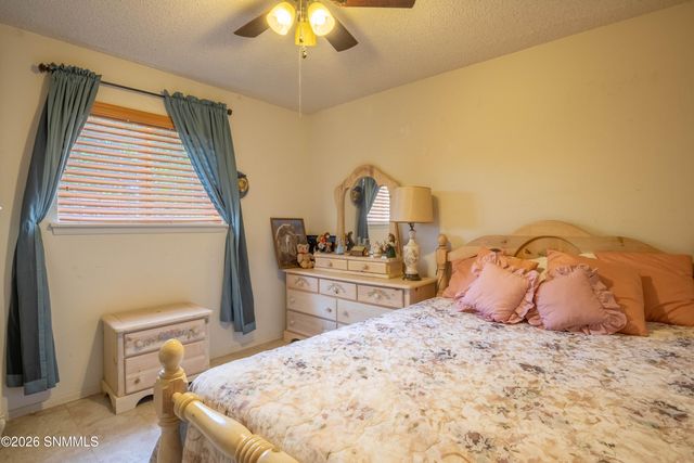 4735 Campbell Road, Las Cruces, NM 88007