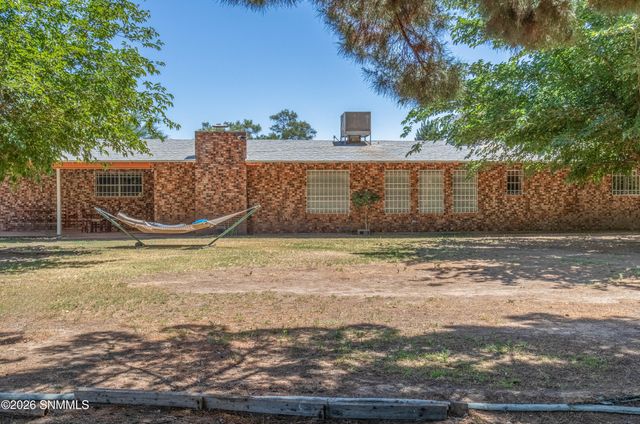 4735 Campbell Road, Las Cruces, NM 88007