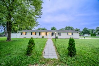 9423 N Keith Drive E, Columbus, IN 47203