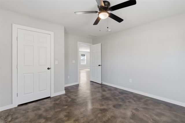 612 W Coffin Street, Denison, TX 75020