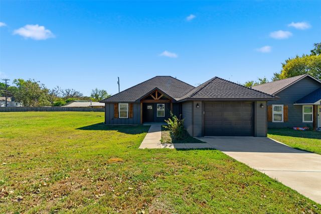 612 W Coffin Street, Denison, TX 75020