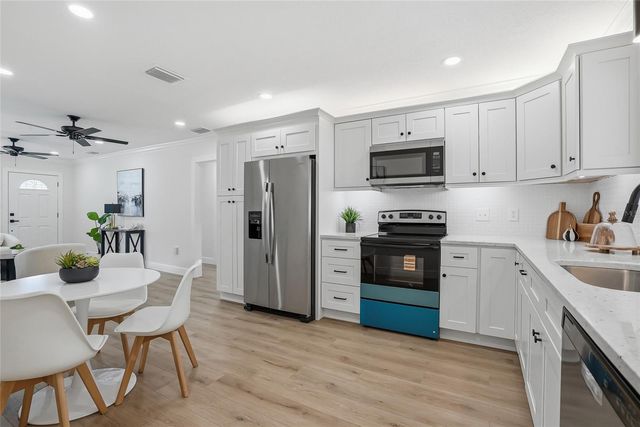 2206 GORDON ST, Tampa, FL 33605