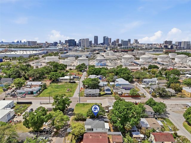 2206 GORDON ST, Tampa, FL 33605