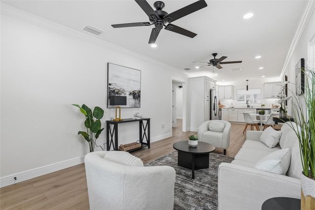 2206 GORDON ST, Tampa, FL 33605