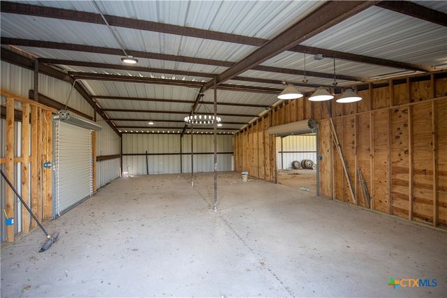 22433 Fm 2268, Holland, TX 76534