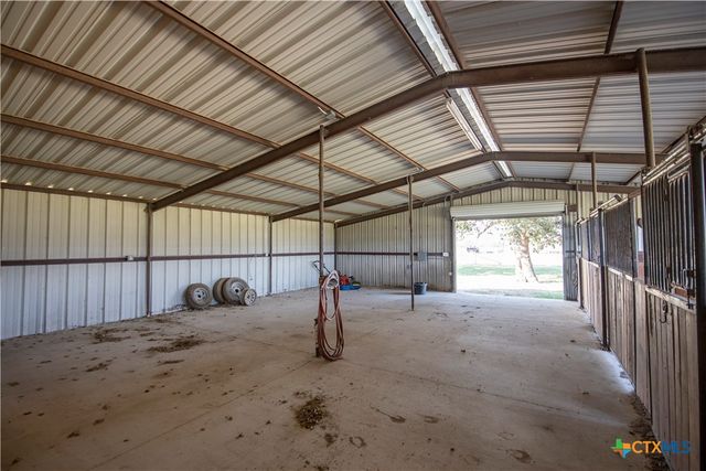 22433 Fm 2268, Holland, TX 76534