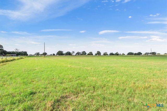 22433 Fm 2268, Holland, TX 76534