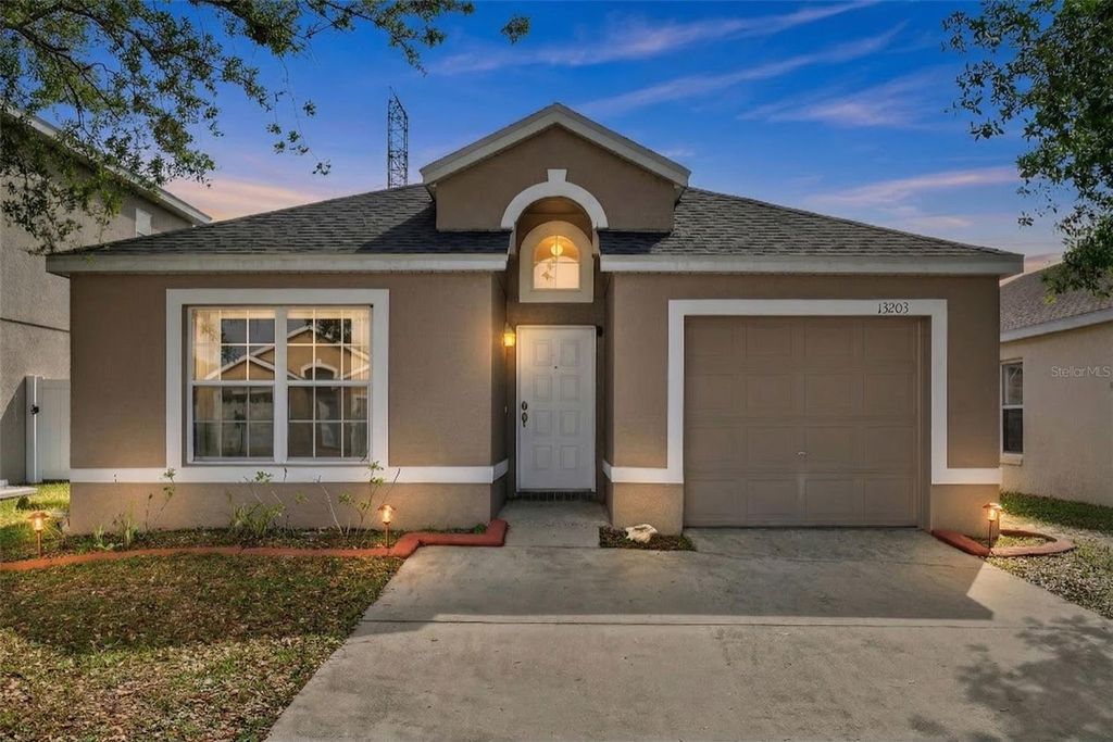 Image 2 of property listing at 13203 ASHINGTON POINTE DRIVE, Orlando, FL 32824