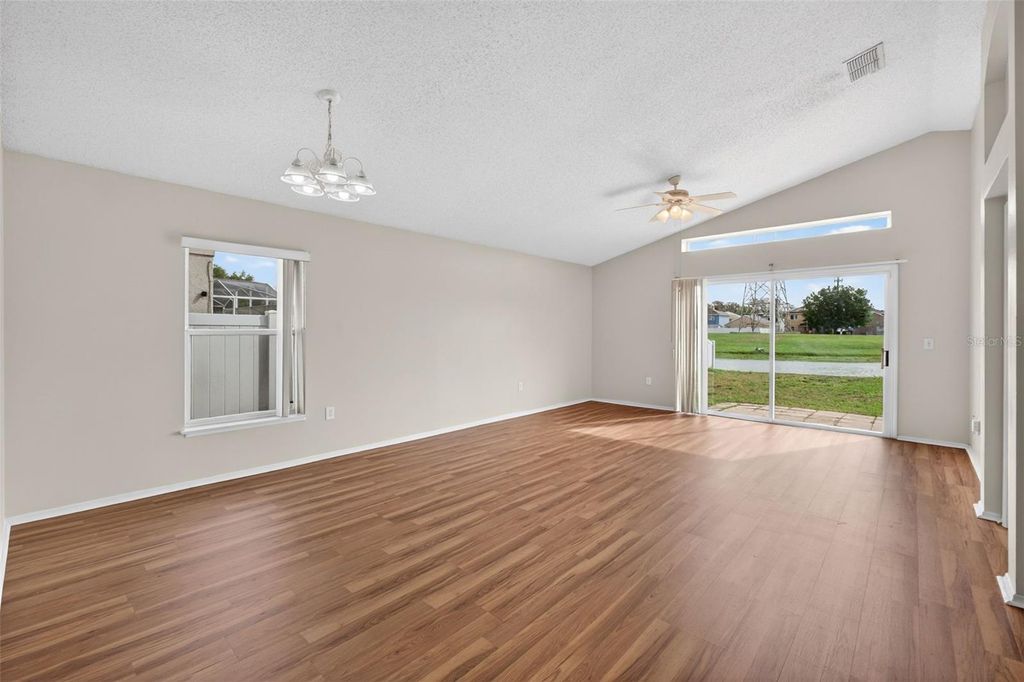Image 15 of property listing at 13203 ASHINGTON POINTE DRIVE, Orlando, FL 32824