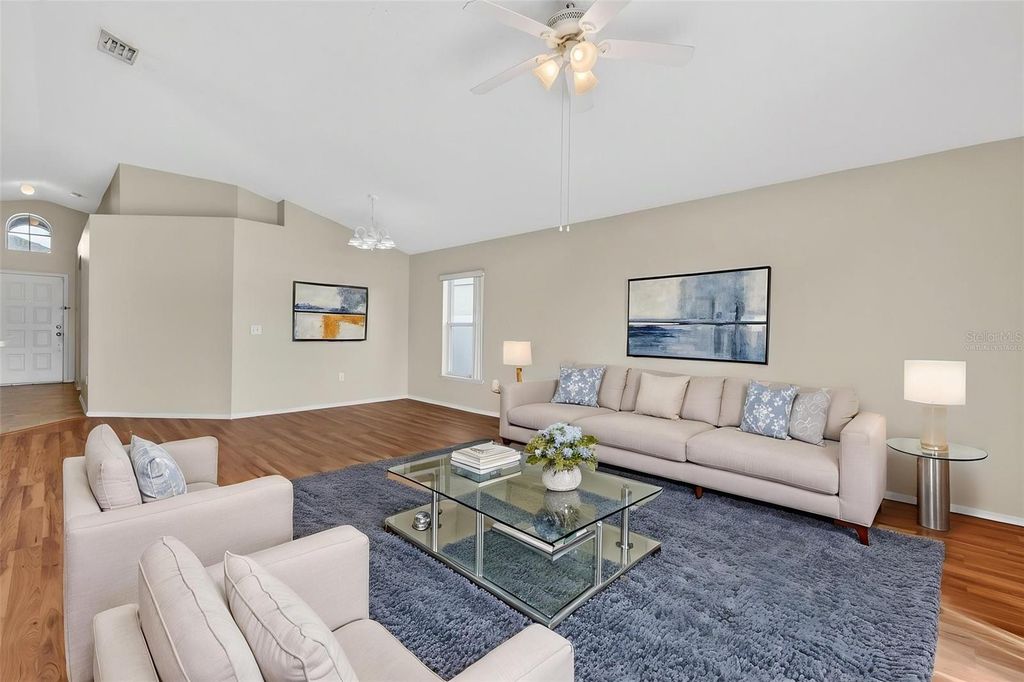Image 28 of property listing at 13203 ASHINGTON POINTE DRIVE, Orlando, FL 32824