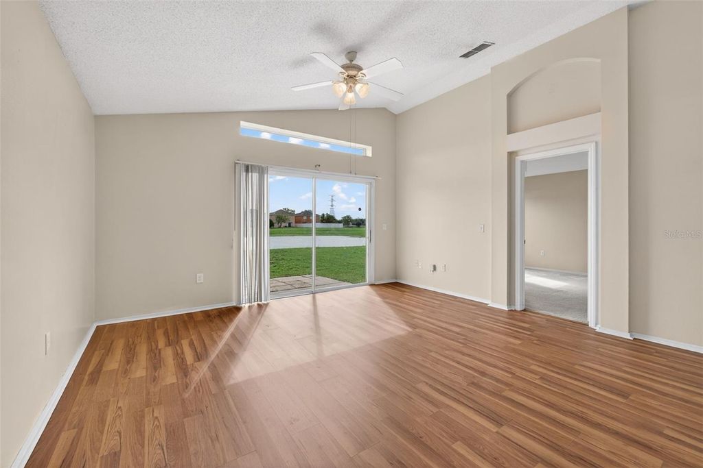 Image 31 of property listing at 13203 ASHINGTON POINTE DRIVE, Orlando, FL 32824
