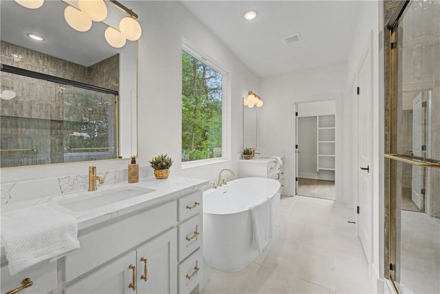 7 Minack Lane, Bella Vista, AR 72714
