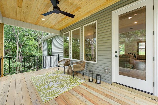 7 Minack Lane, Bella Vista, AR 72714