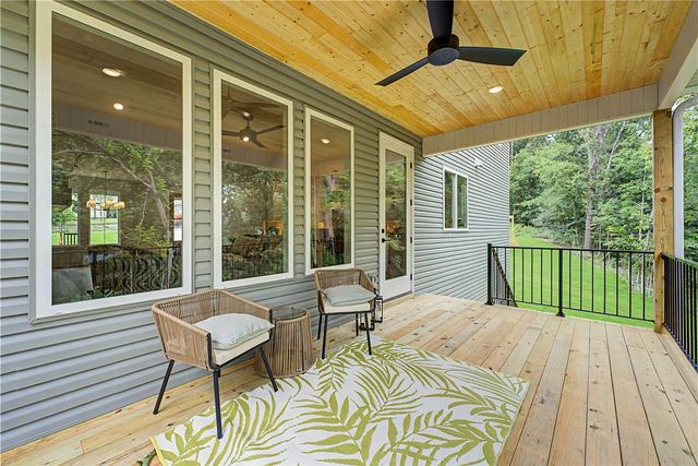 7 Minack Lane, Bella Vista, AR 72714