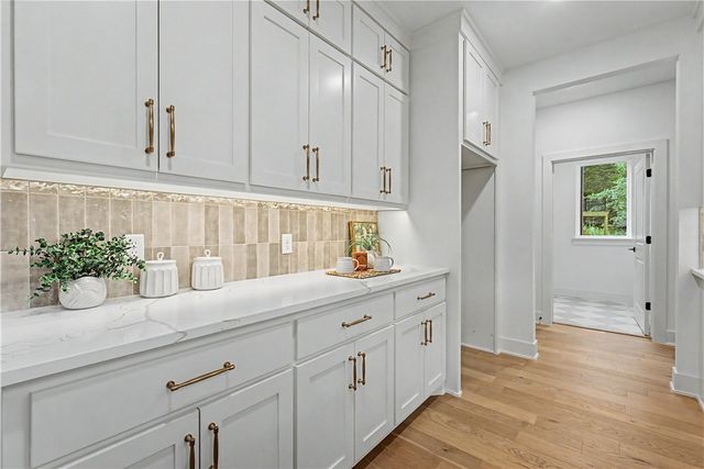 7 Minack Lane, Bella Vista, AR 72714