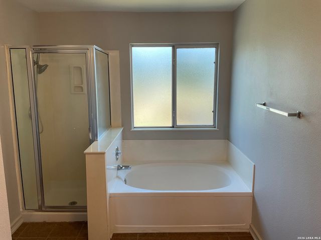 1423 CREEK KNL, San Antonio, TX 78253