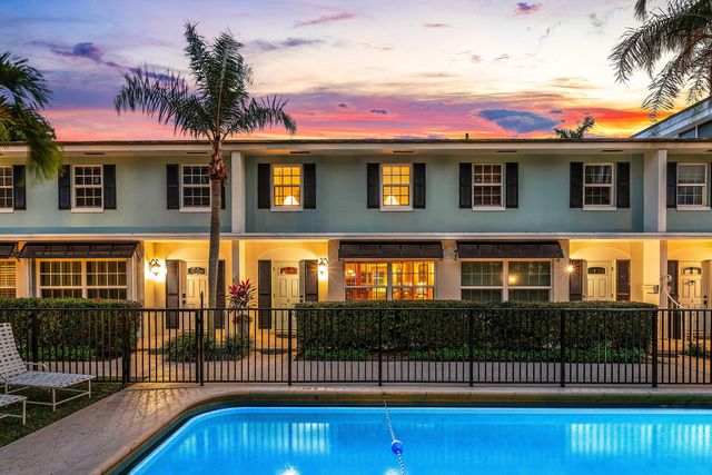 6590 N Ocean Boulevard 5, Ocean Ridge, FL 33435