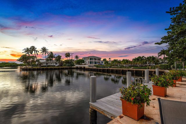 6590 N Ocean Boulevard 5, Ocean Ridge, FL 33435