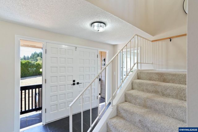 2174 38th Av NW, Salem, OR 97304