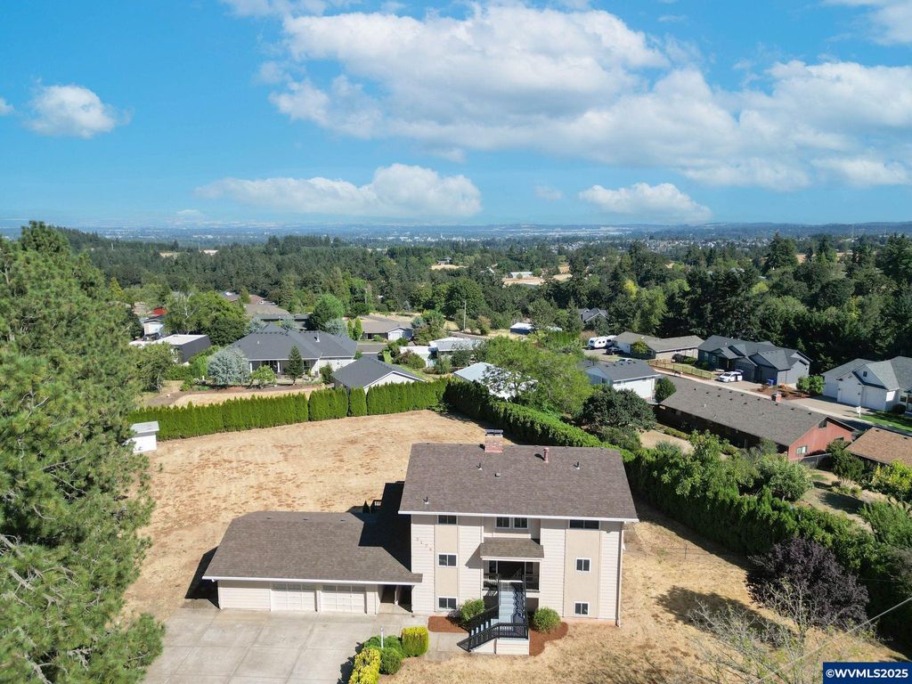 2174 38th Av NW, Salem, OR 97304