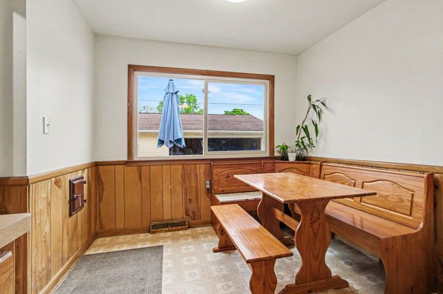 1271 Jeffery Street, Ypsilanti Twp, MI 48198