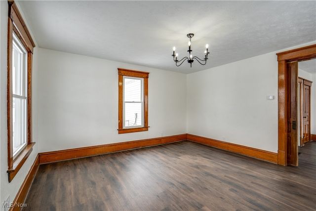 3895 Swallen Avenue, Louisville, OH 44641