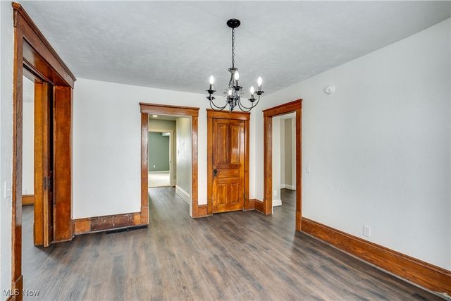 3895 Swallen Avenue, Louisville, OH 44641