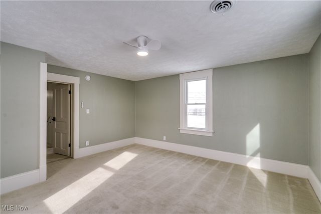 3895 Swallen Avenue, Louisville, OH 44641