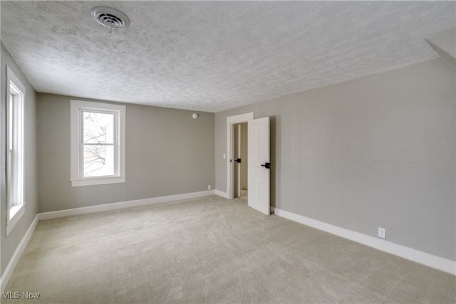 3895 Swallen Avenue, Louisville, OH 44641