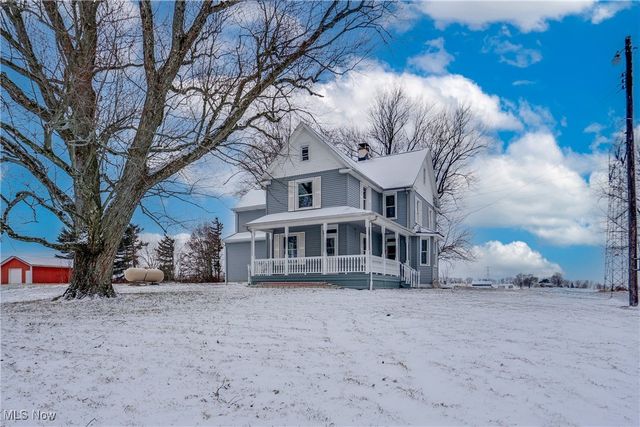 3895 Swallen Avenue, Louisville, OH 44641