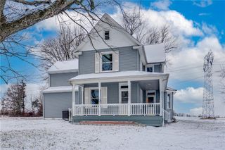 3895 Swallen Avenue, Louisville, OH 44641