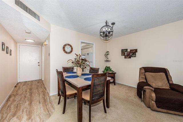 4725 COVE CIRCLE 210, St Petersburg, FL 33708