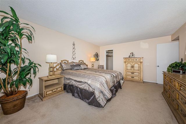 4725 COVE CIRCLE 210, St Petersburg, FL 33708