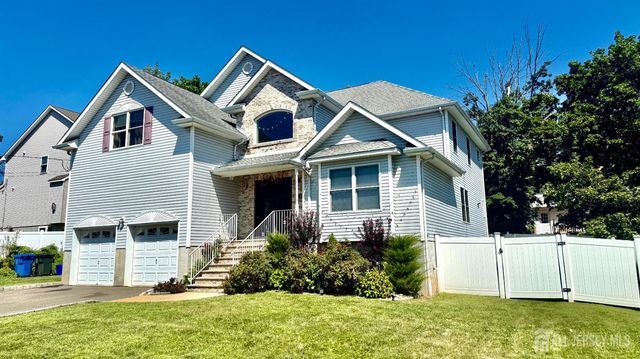 36 Fiume Street, Iselin, NJ 08830