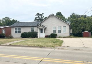 523 W Bottom Avenue, Columbia, IL 62236
