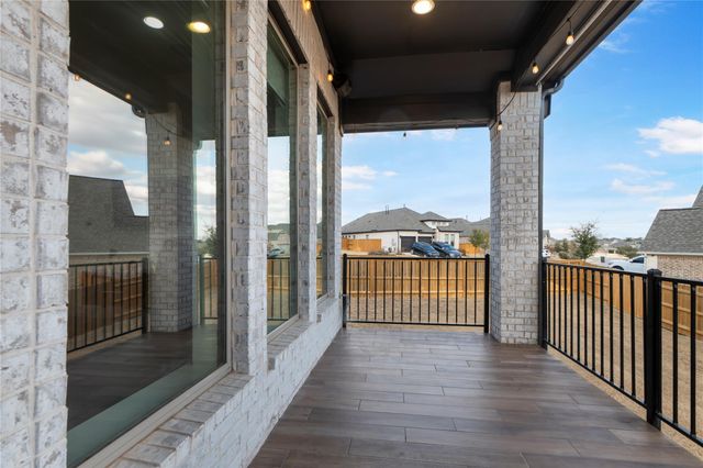 224 Green Knoll LN, Georgetown, TX 78628