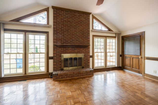 1210 E Cumberland Street, Dunn, NC 28334