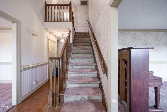 1210 E Cumberland Street, Dunn, NC 28334