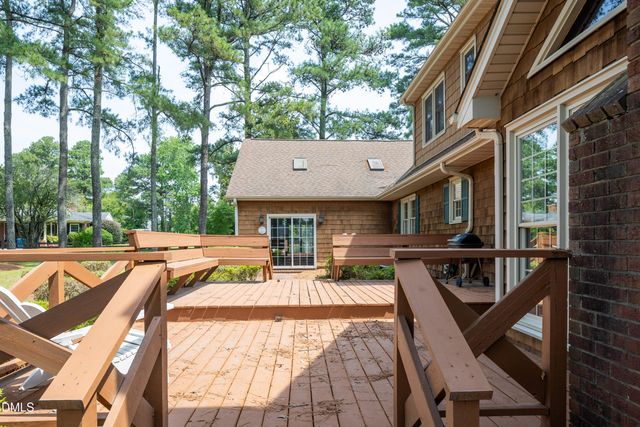 1210 E Cumberland Street, Dunn, NC 28334