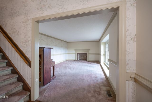 1210 E Cumberland Street, Dunn, NC 28334