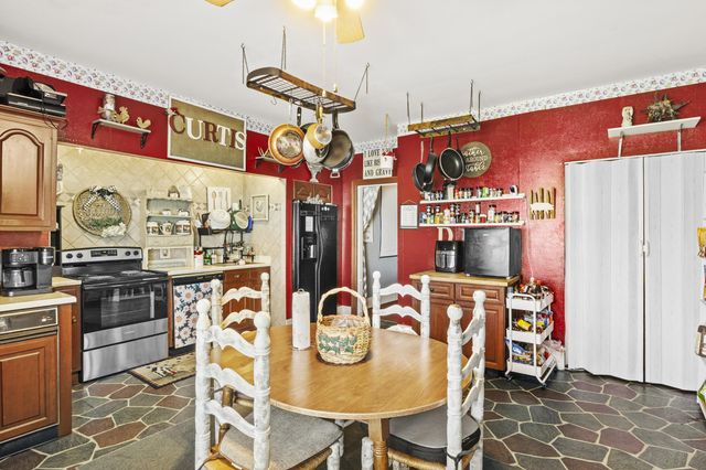 219 Main Street, N Middletown, KY 40357