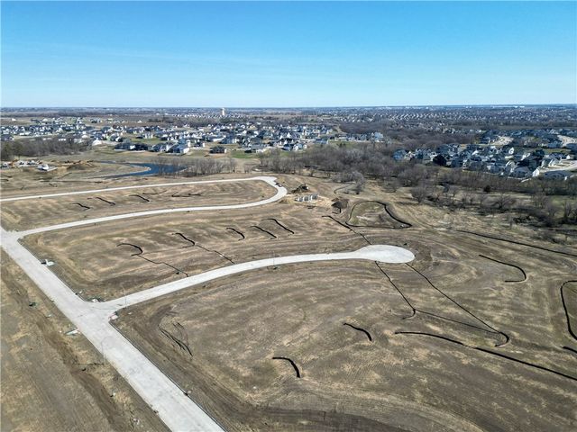 18256 Baxter Place, Clive, IA 50325