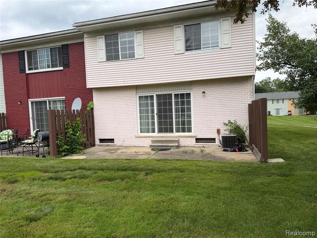 32296 W 12 Mile Road, Farmington Hills, MI 48334