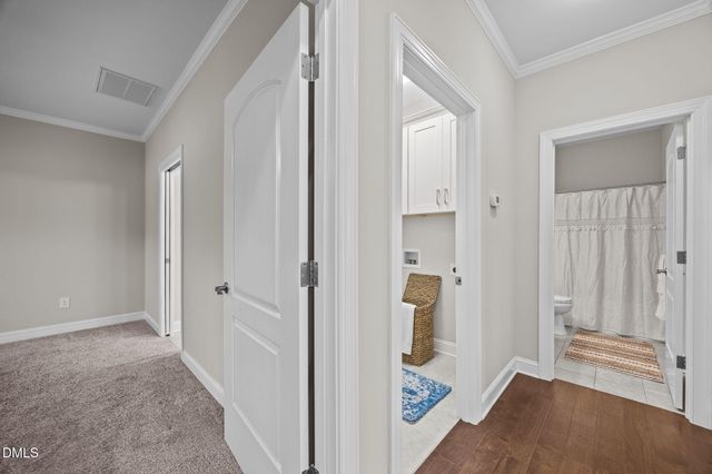 2084 Lake Point Drive, Graham, NC 27253